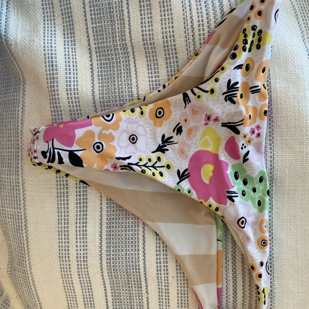 Reversible Bikini - image 4